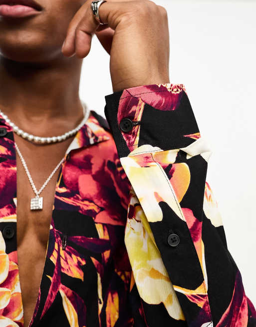 Camisa holgada con estampado floral fotográfico y solapas de ASOS DESIGN, 3 de 4