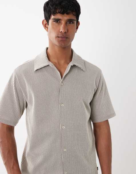 Camisa marrón a rayas de manga corta de tejido texturizado premium de Jack & Jones - view 1
