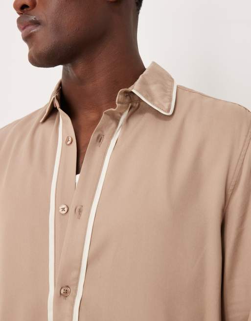Camisa marrón de corte estándar con detalle de ribetes en contraste de ASOS DESIGN, 5 de 5