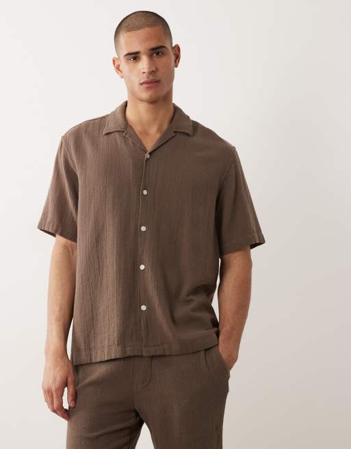 Camisa marrón de tejido texturizado de Selected (parte de un conjunto), 3 de 5