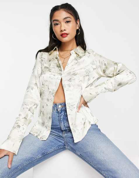 Camisa monocromática entallada con estampado de margaritas de Topshop - view 1