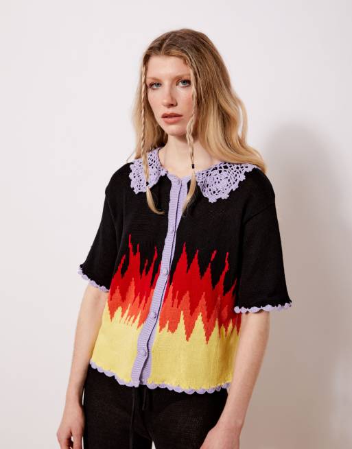 Camisa multicolor con diseño de llamas de croché de New Girl Order (parte de un conjunto)