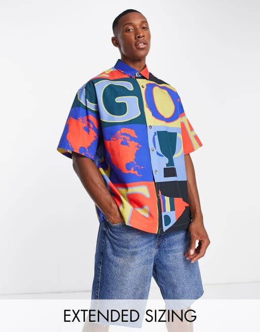 Camisa multicolor de corte cuadrado extragrande con estampado de