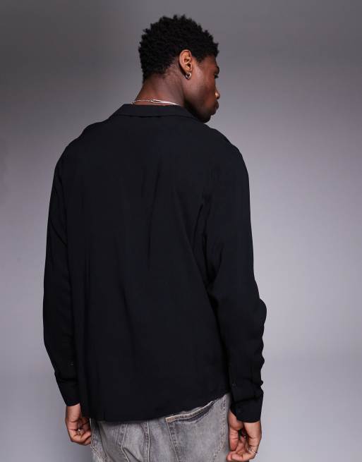 Camisa negra con cuello de solapas pronunciado de viscosa de ASOS DESIGN, 4 de 4