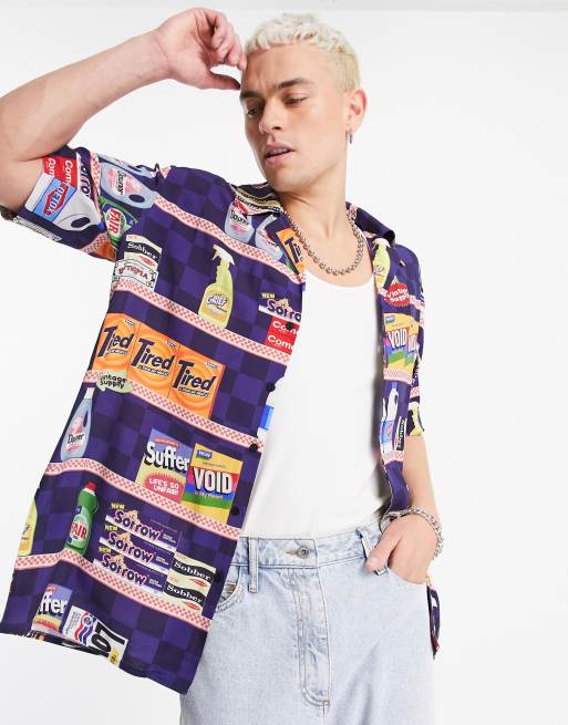 Camisa negra con estampado de estanterías de supermercado de Vintage Supply
