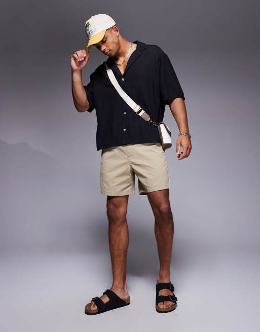 Camisa negra de corte cuadrado extragrande de tejido texturizado de ASOS DESIGN, 2 de 4
