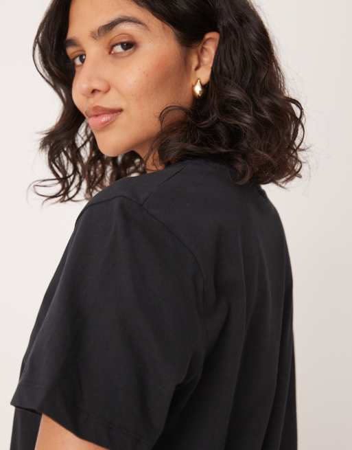 Camisa negra de corte estándar de ASOS DESIGN, 4 de 4