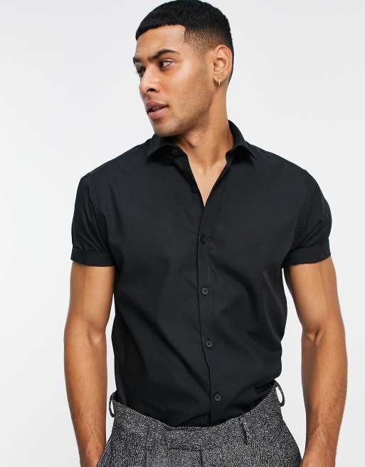 Camisa negra de manga corta y estilo formal de Topman