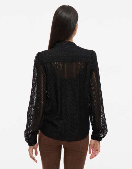 Camisa negra de Vila, 2 de 7