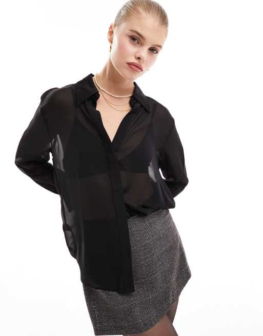 Camisa negra transparente de Mango