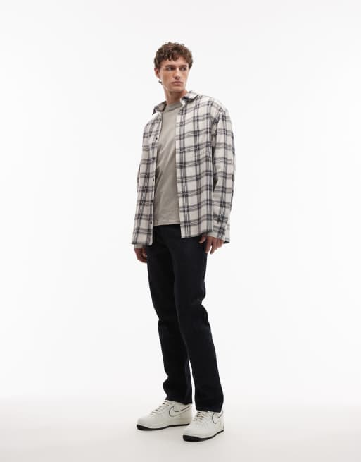 Camisa negra y beis a cuadros extragrande de ASOS DESIGN, 6 de 6