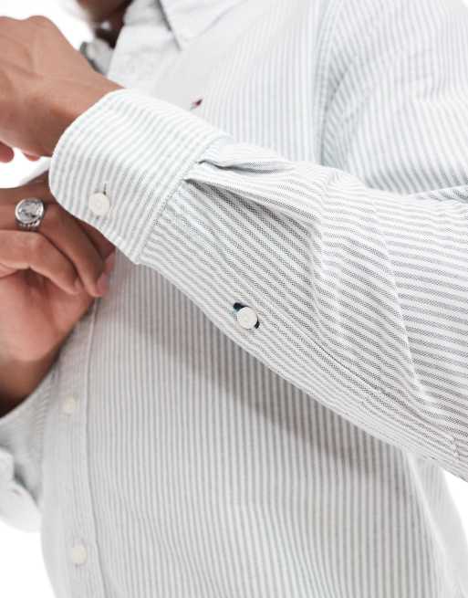 Camisa Oxford blanca a rayas verdes Heritage de Tommy Hilfiger, 3 de 4