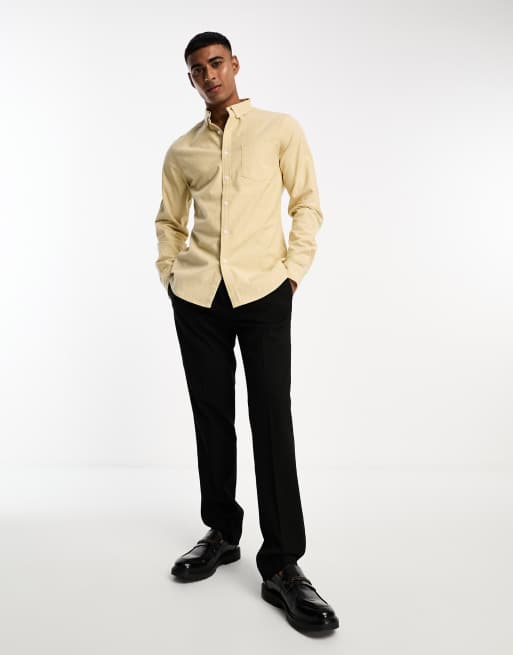 Camisa Oxford color arena de corte slim con cuello mao de hilo