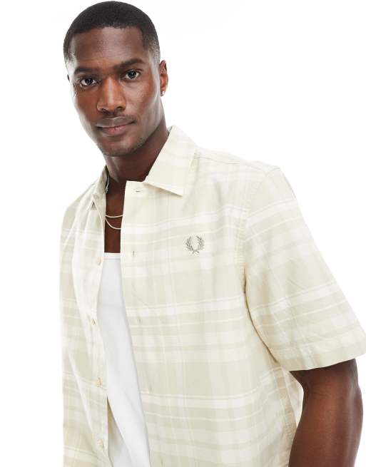 Camisa playera beis a cuadros escoceses de Fred Perry