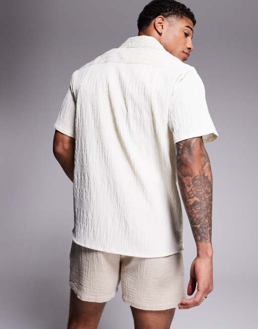 Camisa playera color crema de manga corta de tejido texturizado de South Beach, 3 de 4