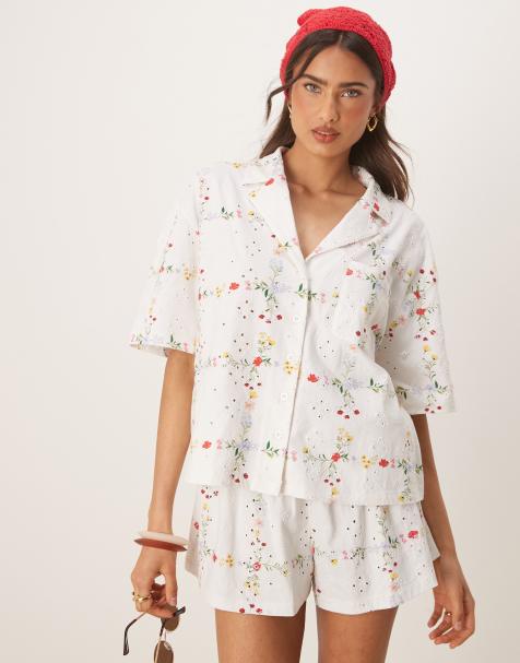 Camisa resort con bordado floral de ASOS DESIGN - view 1