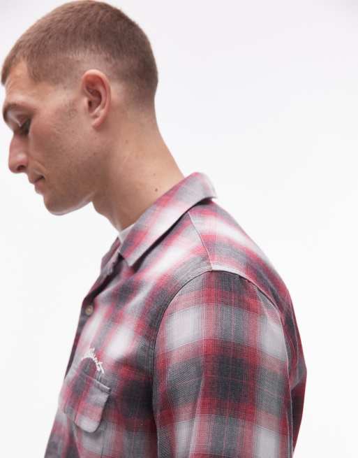 Camisa roja a cuadros de manga larga con gráfico Shams de AllSaints, 4 de 5