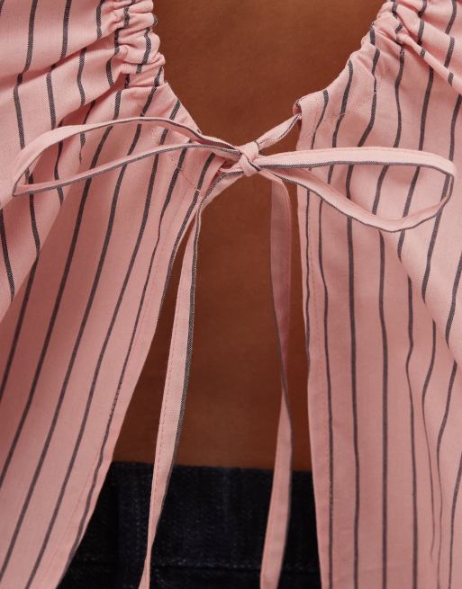 Camisa rosa a rayas extragrande con detalle de abertura en la espalda de COLLUSION, 4 de 4