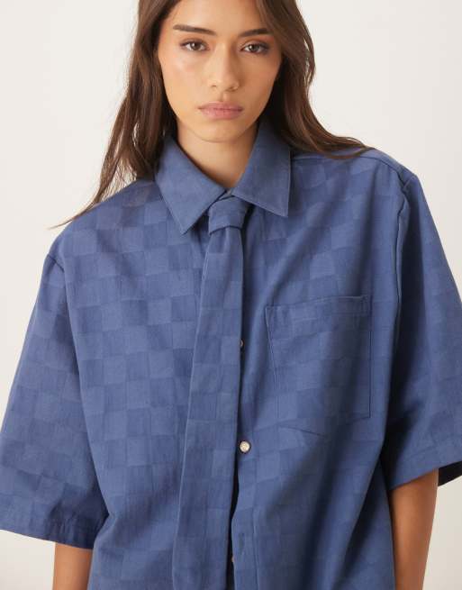 Camisa vaquera azul a cuadros dameros unisex de corte cuadrado de Sister Jane (parte de un conjunto), 2 de 4