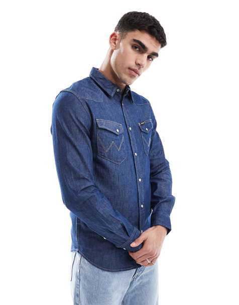 Camisa vaquera azul de estilo wéstern con lavado oscuro de Wrangler - view 1