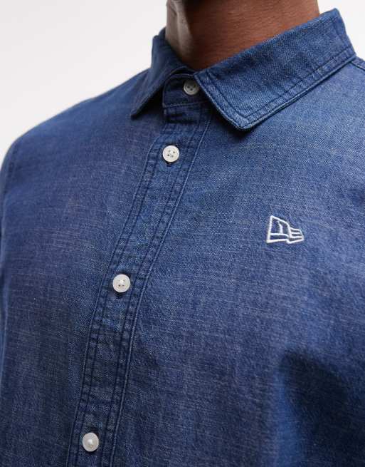 Camisa vaquera azul de manga corta con logo de New Era, 5 de 5