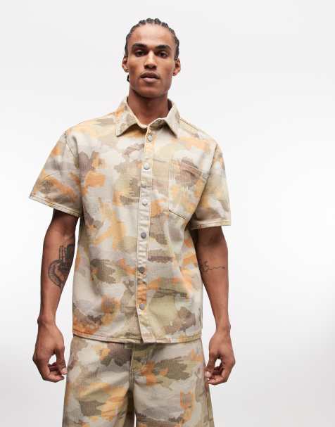 Camisa vaquera de corte cuadrado con estampado de camuflaje pixelado de Liquor N Poker (parte de un conjunto) - view 1
