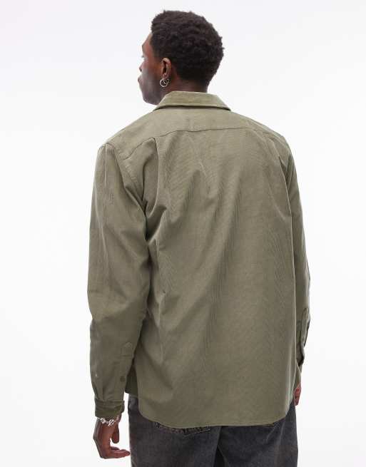Camisa verde caqui de manga larga de pana de Lacoste (parte de un conjunto), 2 de 4