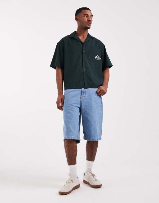 Camisa verde de corte cuadrado extragrande con cuello de solapas y bolsillo bordado de canalé de ASOS DESIGN, 2 de 5