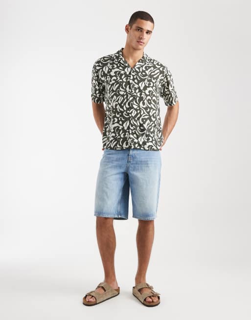 Camisa verde de manga corta con estampado floral de JJ Rebel, 2 de 5