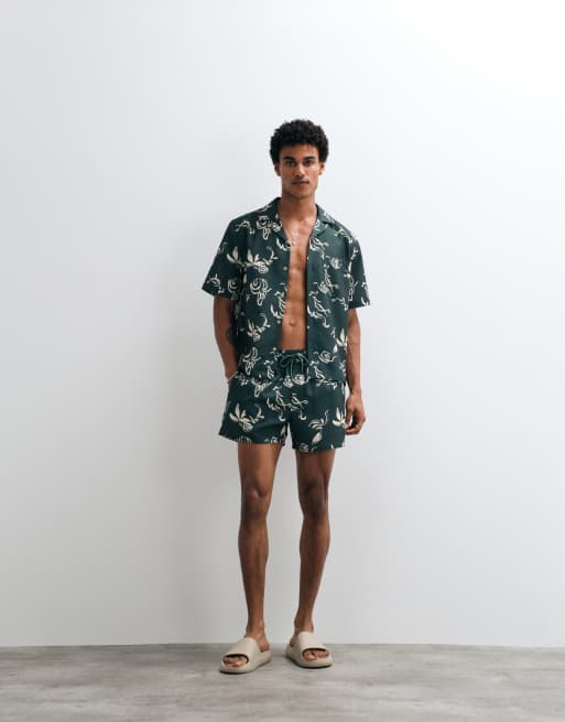 Camisa verde holgada con diseño estampado y cuello de solapas de tejido efecto lino de ASOS DESIGN (parte de un conjunto), 2 de 9