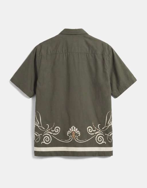 Camisa verde holgada con ribetes estampados y cuello de solapas de ASOS DESIGN (parte de un conjunto), 7 de 9