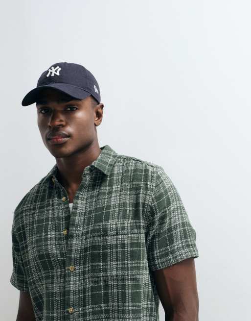 Camisa verde oscuro a cuadros de corte estándar de tejido texturizado de ASOS DESIGN, 3 de 5