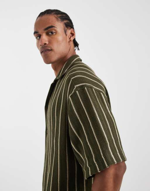 Camisa verde oscuro extragrande con cuello de solapas de croché de ASOS DESIGN, 5 de 5