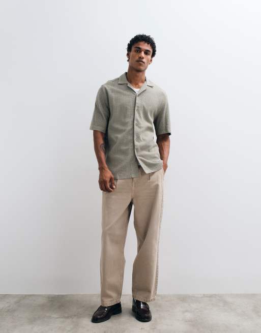  Camisa verde salvia holgada con cuello de solapas de tejido texturizado de ASOS DESIGN , 3 de 5