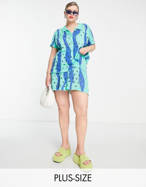 Camisa verde y azul de corte cuadrado con estampado ondulado de punto desgastado de Daisy Street Plus (parte de un conjunto)