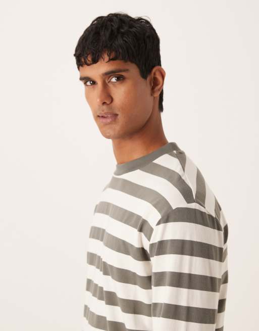 Camiseta a rayas caquis y blancas holgada de manga larga de ASOS DESIGN, 4 de 5