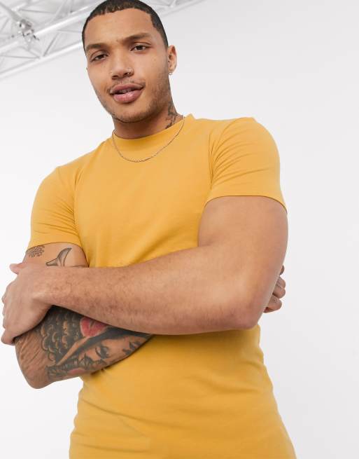 Camiseta ajustada con cuello redondo en tostado de ASOS DESIGN