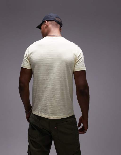 Camiseta amarilla a rayas con logo de murciélago de plumeti Original de Levi's, 4 de 4