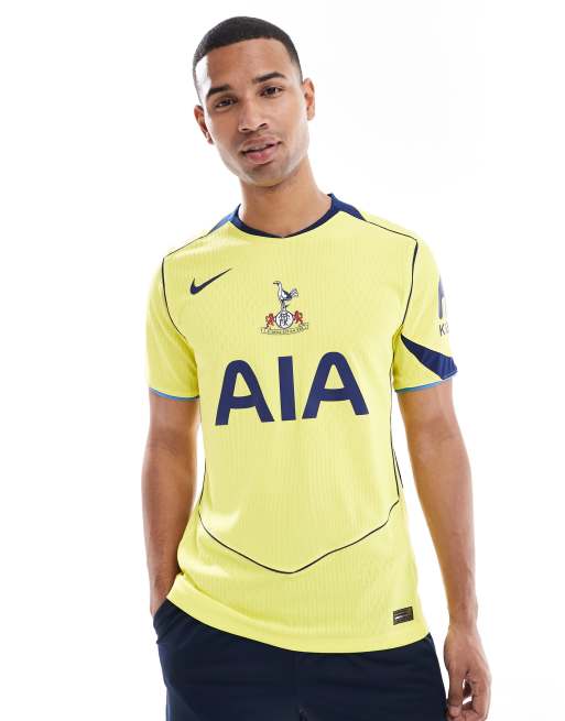 Camiseta amarilla con diseño de la tercera equipación del Tottenham Hotspur 2025/26 Dri-FIT de Nike Football