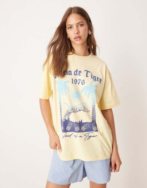 Camiseta amarilla extragrande con estampado gráfico de palmera y tigre de ASOS DESIGN - view 1