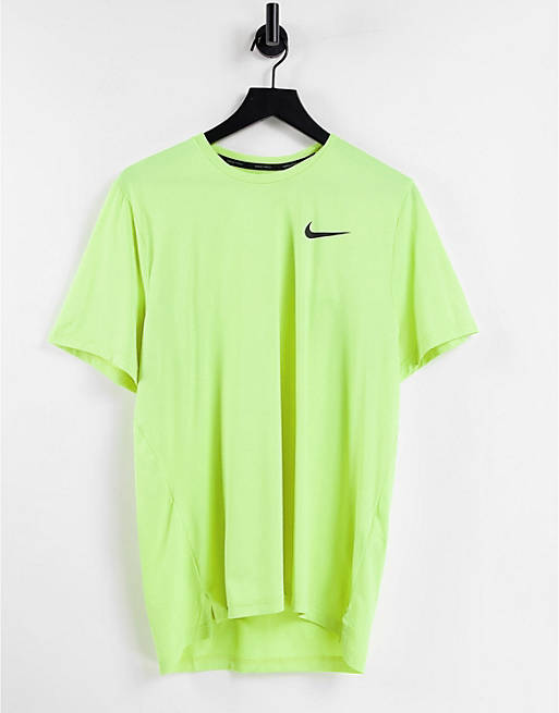 Hombre Tops | Camiseta amarilla Hyper Dry de Nike Pro Training - UH30997