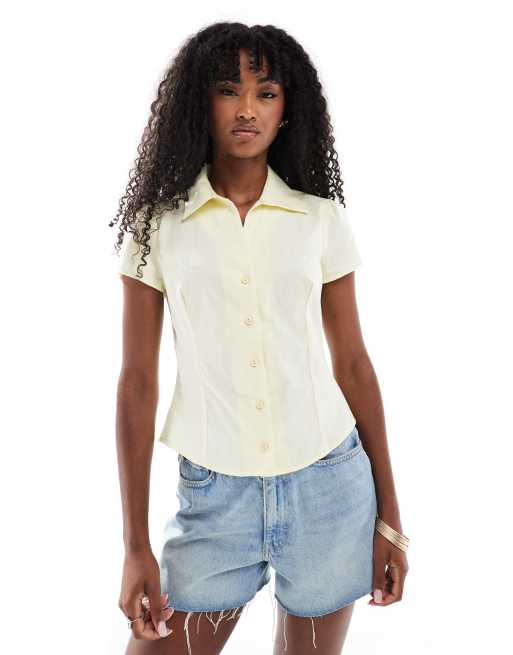 Camiseta amarillo pastel entallada de manga corta de Miss Selfridge, 4 de 4