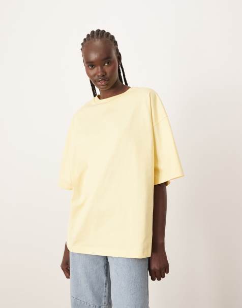 Camiseta amarillo pastel extragrande de tejido grueso premium de ARRANGE - view 1