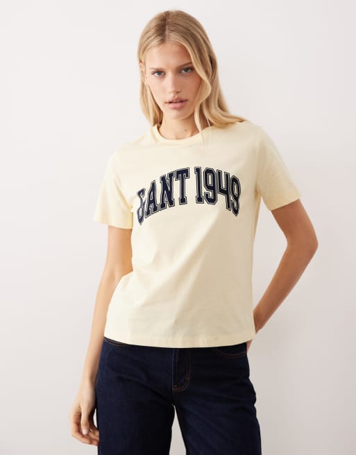 Camiseta amarillo vainilla con estampado gráfico de estilo universitario de GANT, 4 de 4