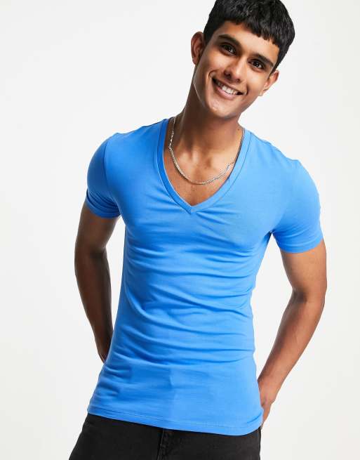 Camiseta azul ajustada con cuello de pico pronunciado de ASOS DESIGN