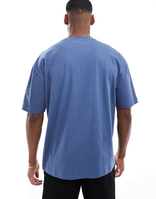 Camiseta azul añil envejecido extragrande con bolsillo de New Look, 4 de 4