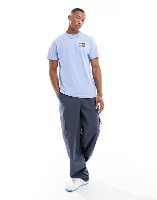 Camiseta azul básica de corte slim con logo de bandera de Tommy Jeans, 2 de 4