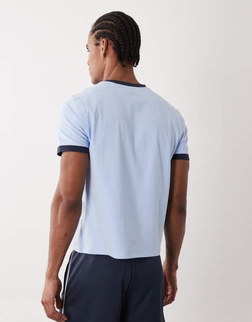 Camiseta azul claro ajustada con diseño encogido, ribetes y acabado de secado rápido de algodón de 4505 , 5 de 5