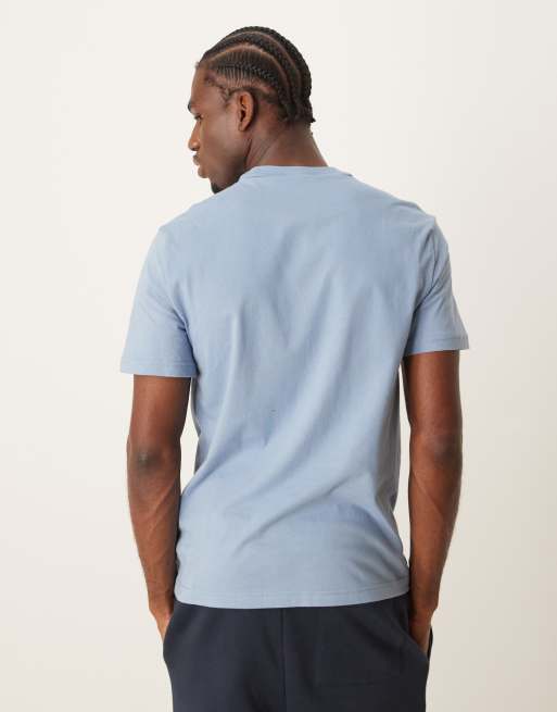 Camiseta azul claro con recuadro del logo a rayas de Calvin Klein, 2 de 4