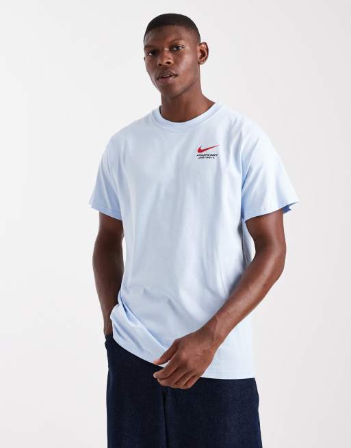 Camiseta azul claro de corte suelto con gráfico Line Art de Nike, 3 de 5